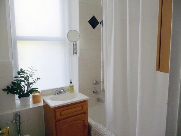 Apartment Bathrooms the apartment bathroom. | door sixteen Apartment Bathrooms the apartment bathroom. | door sixteen